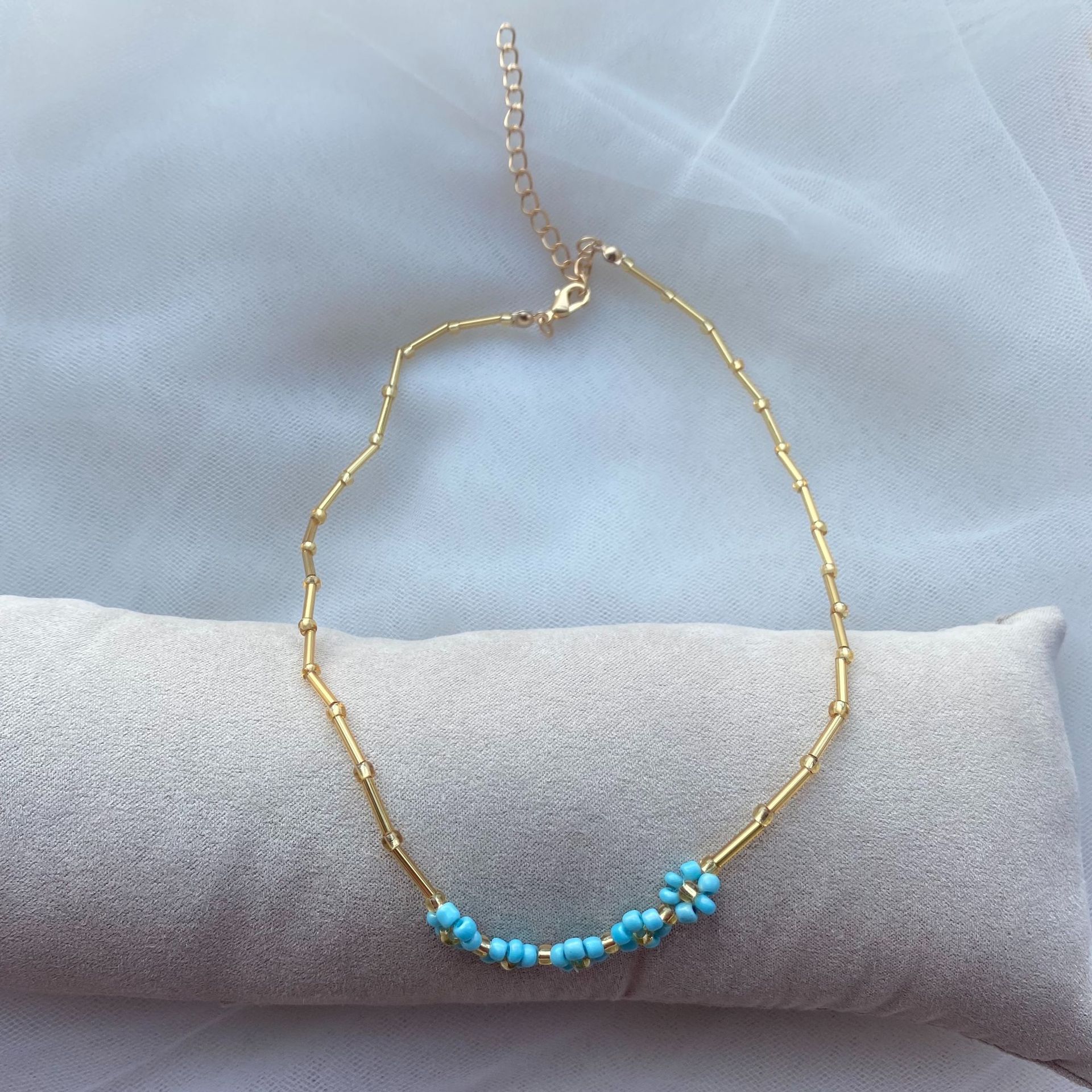 2022 Korean Wave Early Spring Bamboo Flower Necklace Female Colorful Popular INS Trend Jewelry Girlfriend: light blue