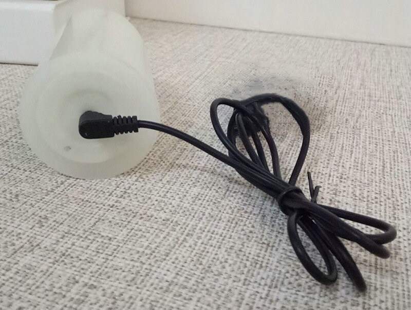 Rechargeable Flickering Flame Pillar Candle Paraffin Wax LED Glass Candle Set Dancing wick Home Bar party Deor Dia 7.5cm-Amber