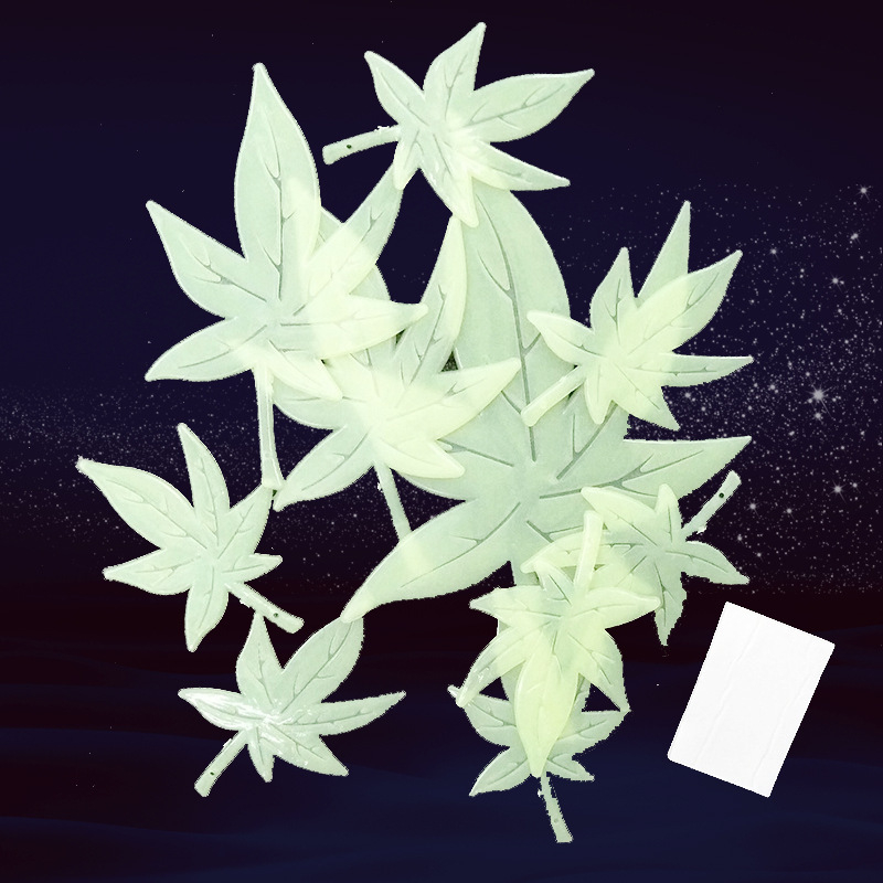 Maple leaf form Leuchtende Sterne Aufkleber Schlafzimmer Sofa Fluoreszierende Malerei Spielzeug PVC aufkleber Glow in The Dark Spielzeug für kinder