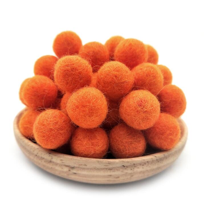 10pcs/lot 3cm 100% Wool Felt Balls Colorful Diy Pom Poms Craft Material Balls Of Wool Christmas Room Decro Decoration for home: orange red