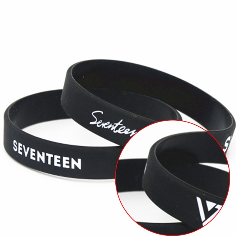 Siebzehn Silikon Armband Schwarz Farbe Silikon Armbänder & Armreifen