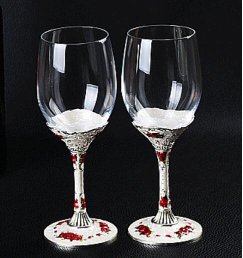 LUXURY PARTY PARTY GLASS WINE CUP BEAUTIFULLY EMBOSSED BASE GLASS RED WINE GLASS: H