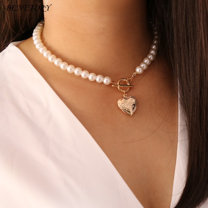 Jewelry Imitation Pearls Ladies Choker Necklace Female Gold Color Heart Pendant Necklaces for Women: Light Yellow Gold Color