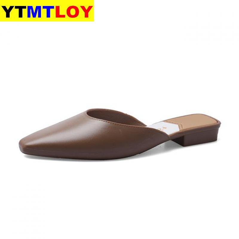 Sommarlägenheter mulor dam sandaler skärp slip on spetsig tå kvinnor utomhus skor kvinnor låga klackar ledig platt med dam sandaler: Brun / 40