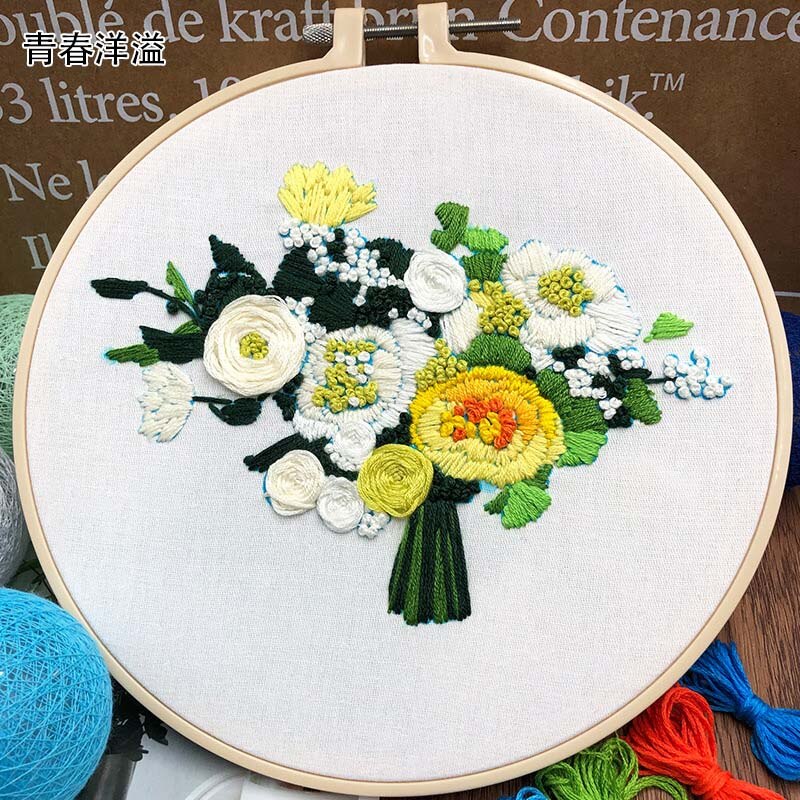 European-style Flowers DIY Embroidery Ribbon Set Beginners With Embroidery Shed Sewing Kit 3D Flowers Embroidery Kit with Hoop: 3