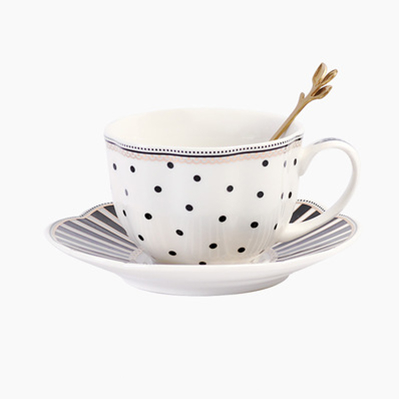 European Ceramic Coffee Cup and Saucer Set Home English Afternoon Tea Cup Office Flower Tea Cup Ceramic Tea Set Cup and Saucer: k