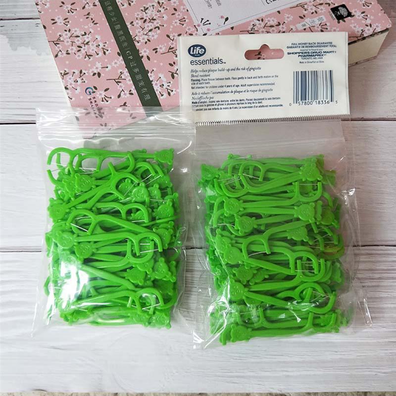 100pcs Kids Dental Floss Oral Care Floss Sticks Flosser Picks Teeth Toothpicks Stick Tooth Clean Oral Care Tools Oral Hygiene