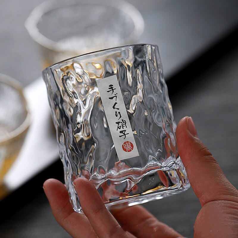 Hand-made Japanese hammered foreign wine glass whiskey glass home beer glass crystal glass cup