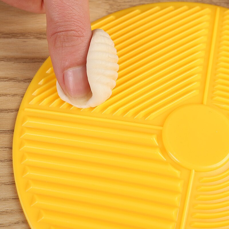 Kitchen Manual Pasta Maker Pasta Mold Macaroni Board Chinese Noodles Machine Noodle Cutter Pasta Tools Kitchen Gadgets