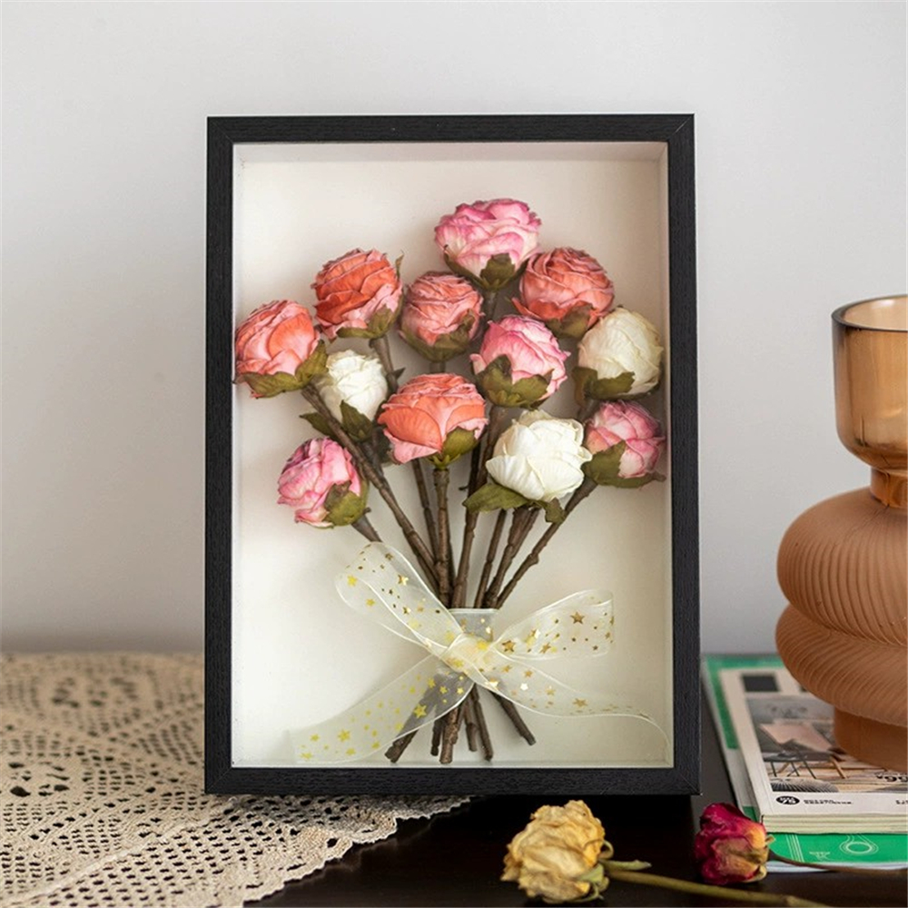 Dried Flower Hollow Frame DIY Photo Frame Shell Conch Moon , Can Put Things You Like Inside, a Birthday Home Decoration: green
