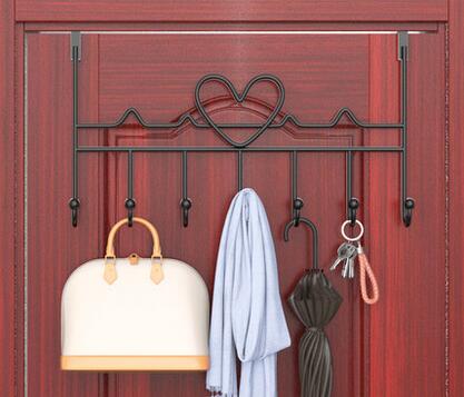 7-Hook over door hanger Iron Art Bag Clothes Key Scarf Hanging Holder Bathroom Kitchen Home Back Door organizer: Heart  black