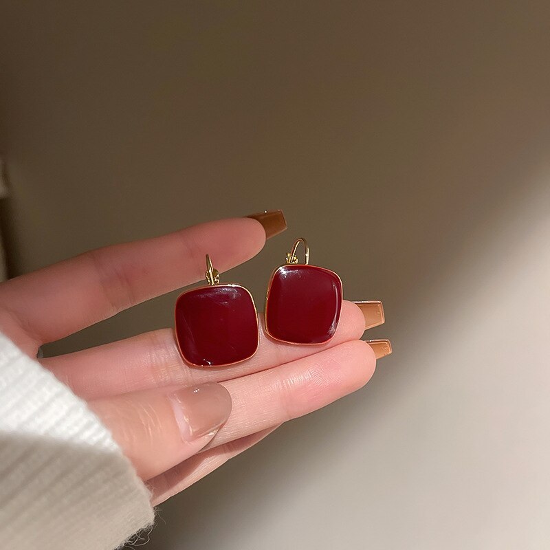 Trendy Vrouwelijke Rode Groene Steen Oorbellen Sierlijke Gouden Kleine Kleur Clip Oorbellen Voor Vrouwen Charm Bruid Vierkante Bruiloft Oorbellen
