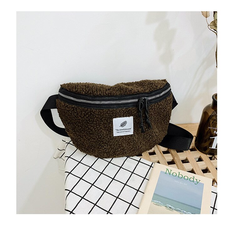 Skulder pakker kvinde taske stor plys vinter fanny pack crossbody tasker dame messenger taske blød varm pels talje taske: Brun