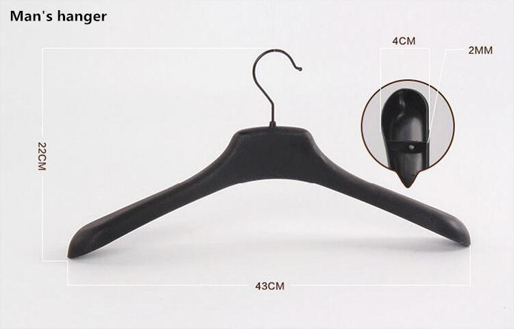 Cintre en plastique noir épais à épaules larges pour manteaux, veste et fourrure (5 pièces/lot): Hanger for man