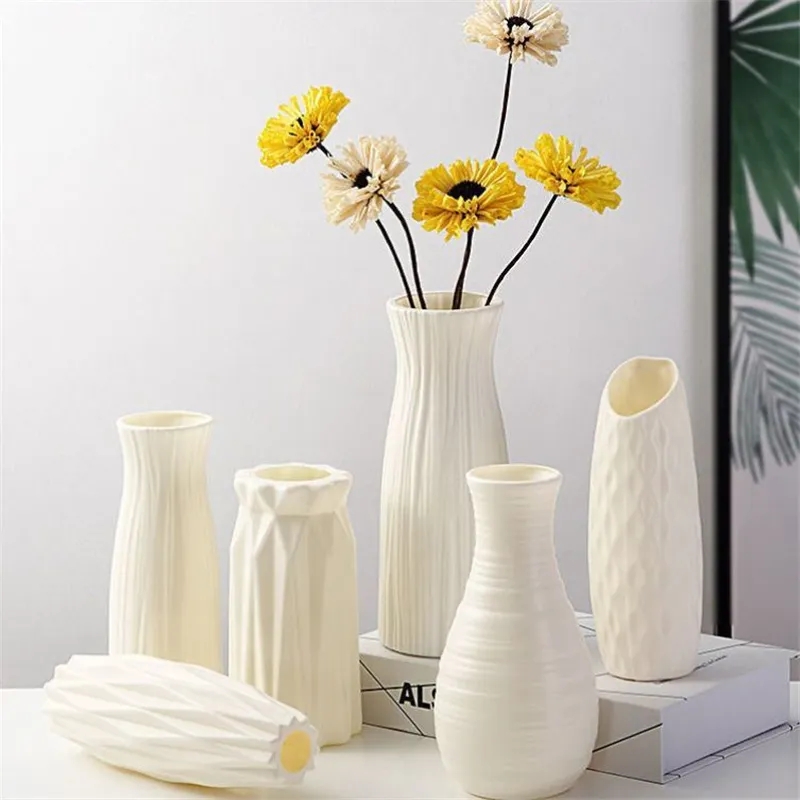 Vase en plastique nordique simple, petit pot de fleur frais, bouteille de rangement pour fleurs, salon, décorations pour la maison moderne, ornements, 1pc