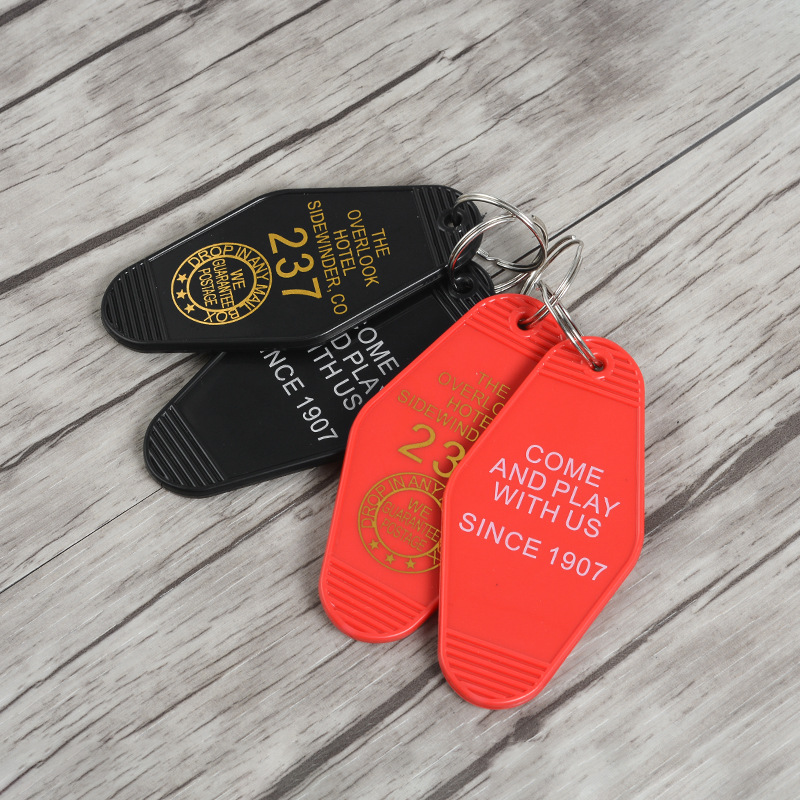 1pcs Overlook Hotel Room 237 Keychain Black Red Keyring Horror Film Key Chains Accessories Jewelry for Friends