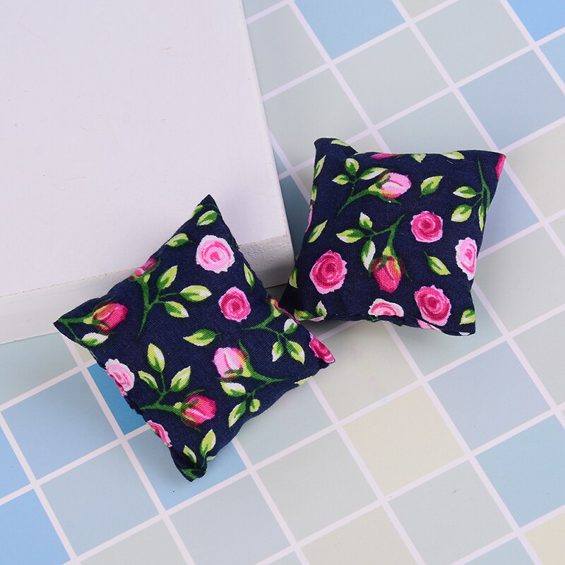 2Pcs/lot 1/12 Flower Pillow Cushions For Sofa Couch Bed Dollhouse Miniature Furniture Toys: Navy Blue