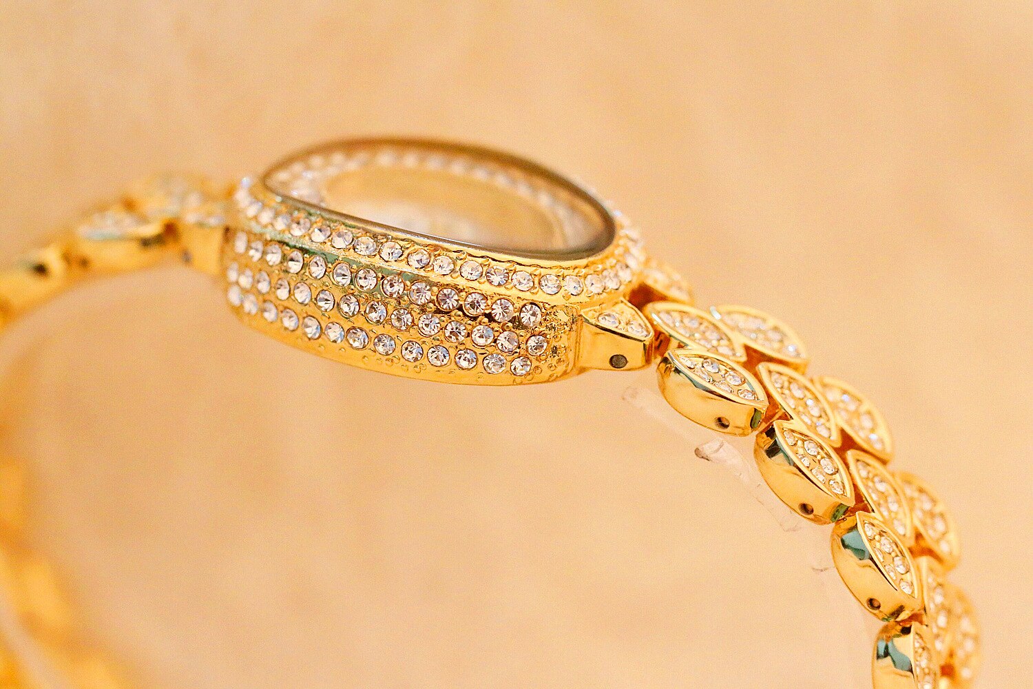 Gouden waterdichte dameshorloge met volledige diamanten dameshorloge armband uniek polshorloge merk luxe