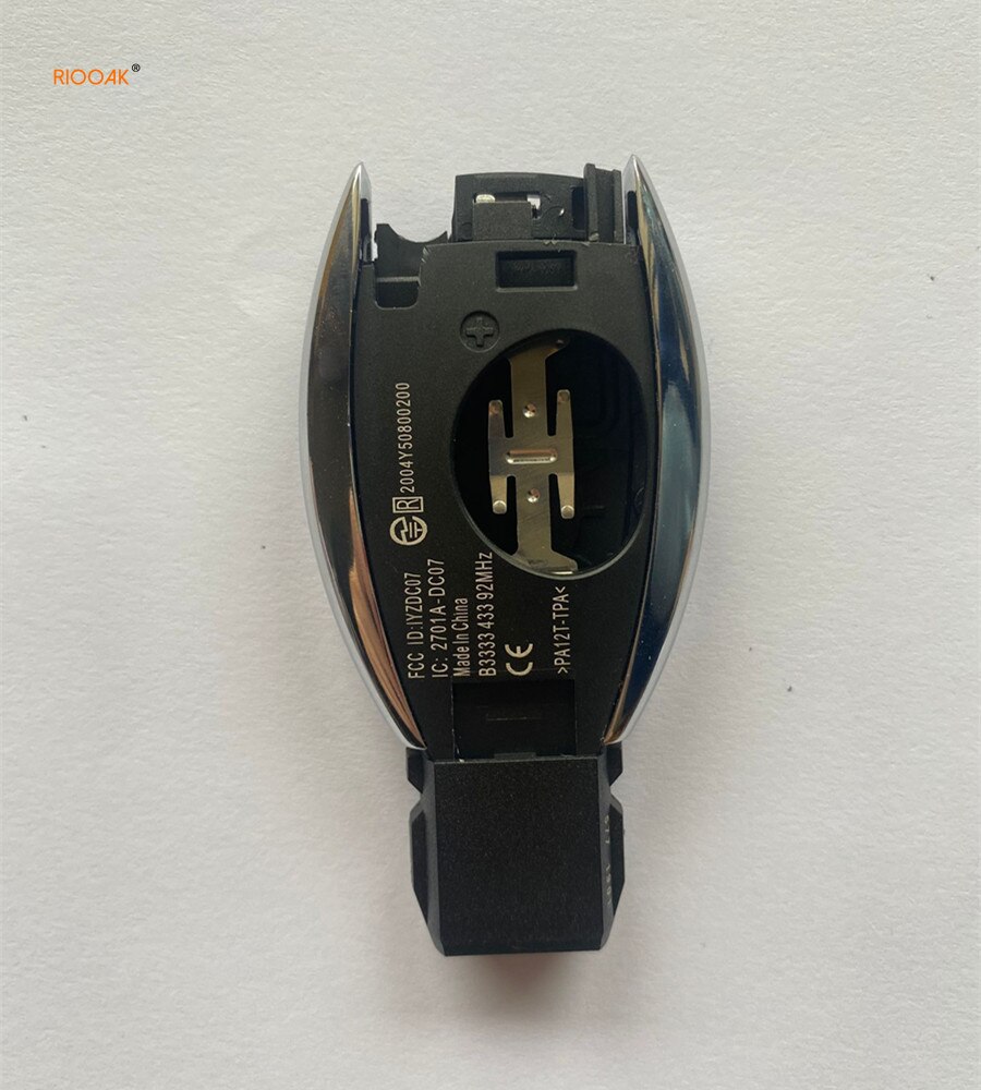 RIOOAK 3 button Smart Remote Key Replacement Shell Case one battery holder for Mercedes-Benz BGA CLS CLK CLA SLK AMG W204