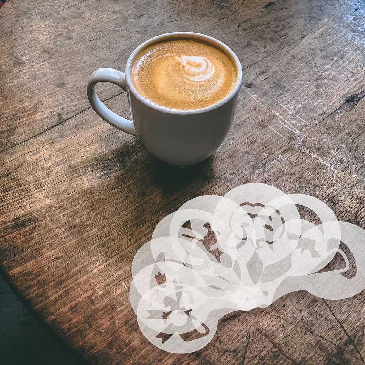 32pcs Coffee DIY Latte Cappuccino Milk Foam Template Printing Model Stencils for Bar