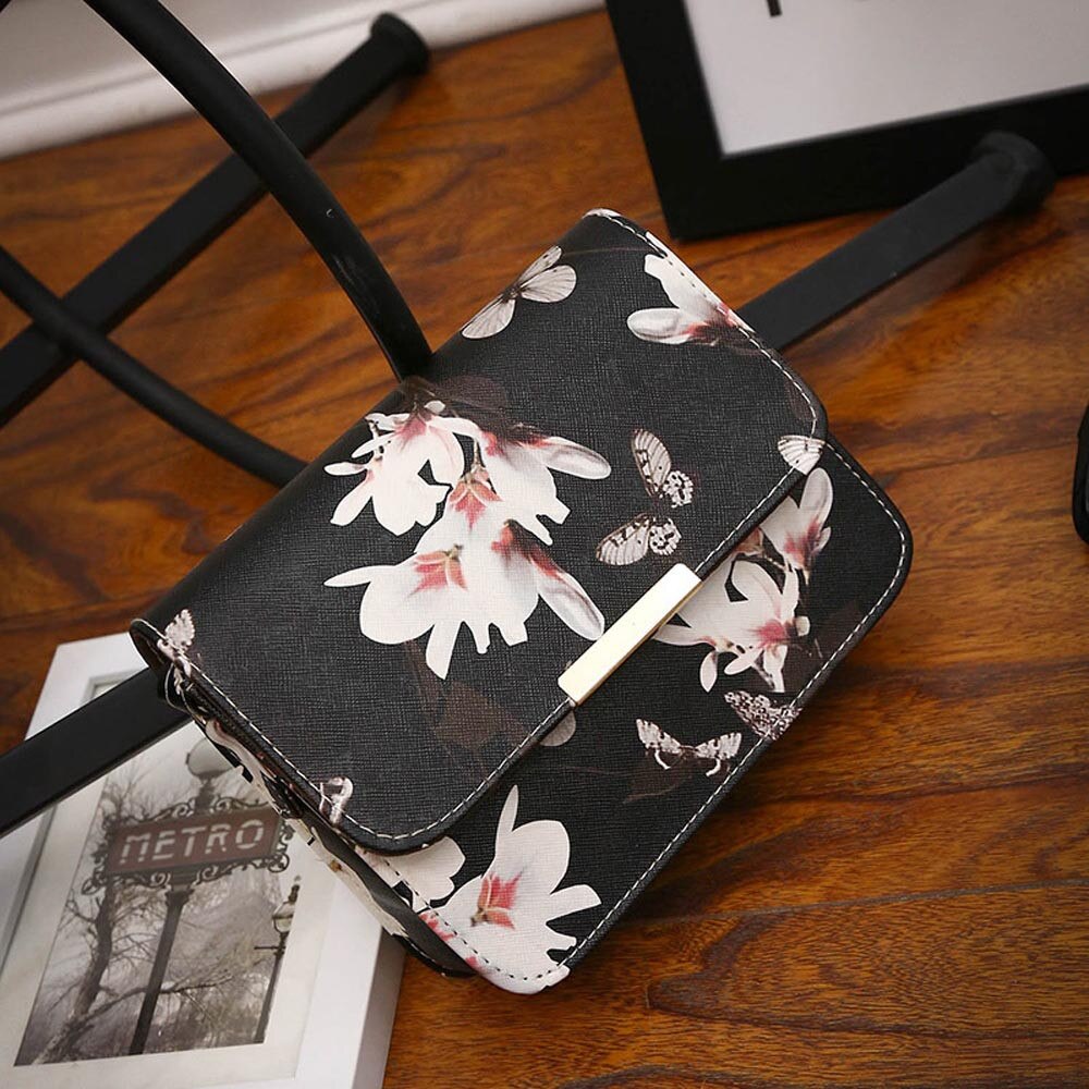 Women Floral Leather Shoulder Bag Satchel Handbag Retro Messenger Bag Famous Clutch Shoulder Bags Bag Black White #R10