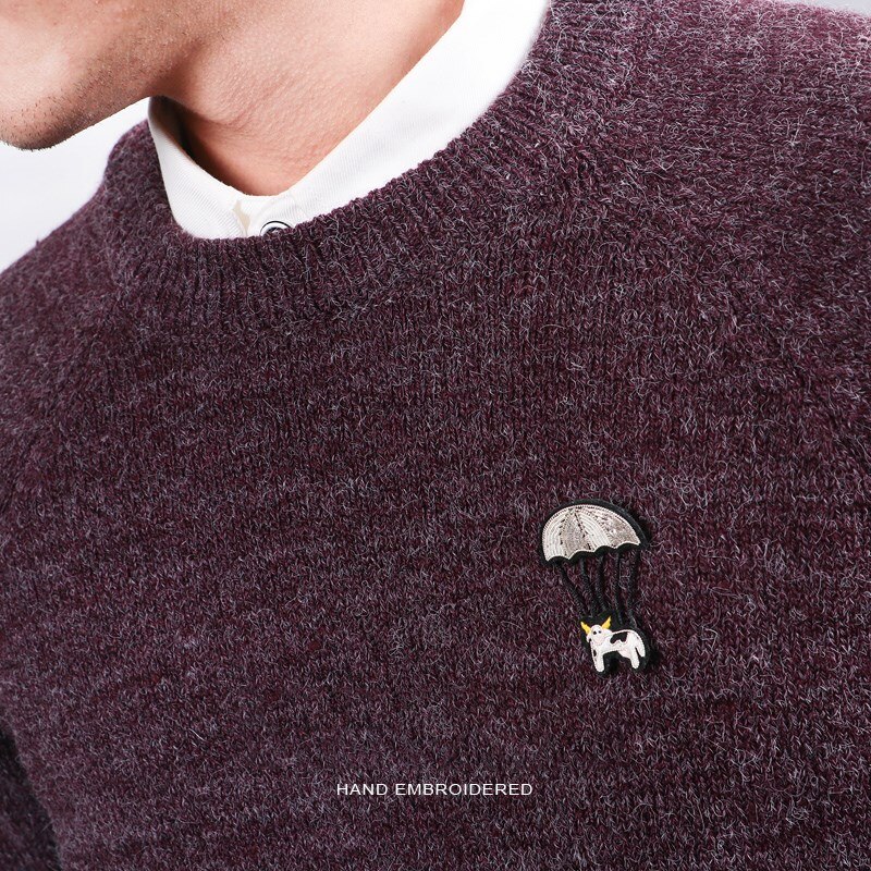 Kreative Kuh Fallschirmspringen Cartoon Brosche Nette Japanischen Abzeichen Hand Stickerei Pin Feste Kleidung Pullover Zubehör