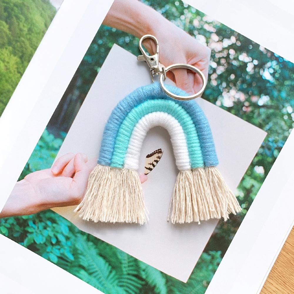 Macramé arcoíris llaveros Boho bolso encantos con borlas tejido a mano de algodón accesorios para coche llavero monedero cartera Decoración
