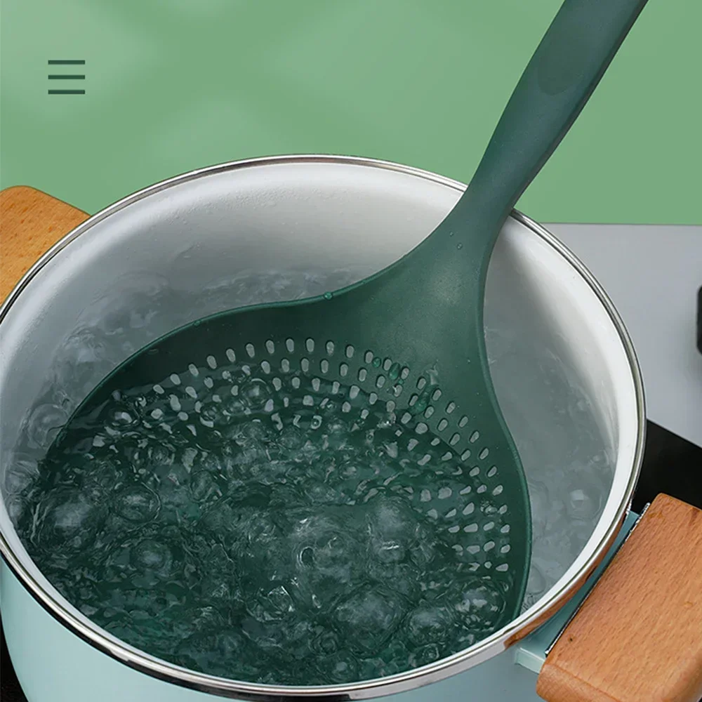 Plastic Grote Vergiet Lepels Afvoer Schep Hittebestendige Lange Steel Zeven Voedsel Pasta Colanders Keuken Filter Gadgets