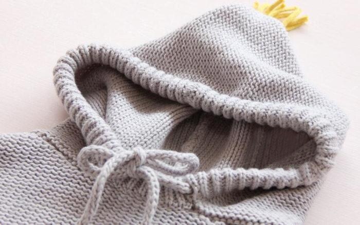 Herfst En Winter Kwastje Hooded Gebreide Trui Voor Baby Jongen En Meisje Effen Kleur Warme Gebreide Trui Voor Baby Boy en Meisje