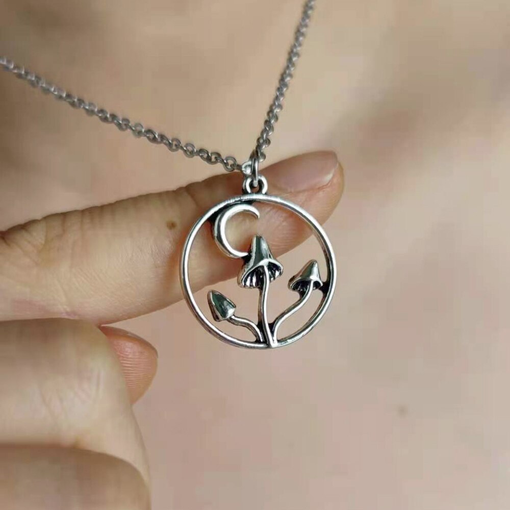 Hzew 5 st svamp skog hänge berlock måne svamp smycken fantasy alver fairy charms skog för kvinnor