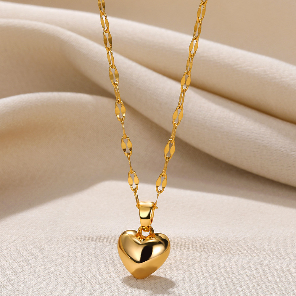 Collana con ciondolo a forma di cuore in acciaio inossidabile per donna Catena per labbra colore oro Accessorio per amore Collane Grossista di gioielli di moda