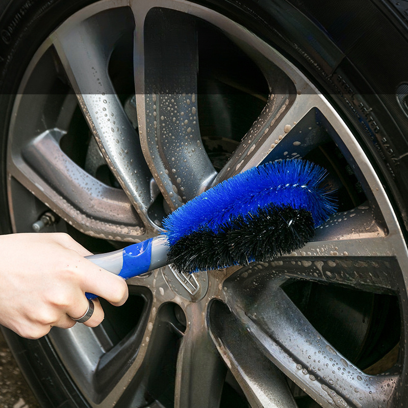1 stuks wielreinigingsborstel met gebogen handvat, zachte haren en versterkte kern - multi-oppervlakte scrubber voor autovelgen/banden/buitenkant