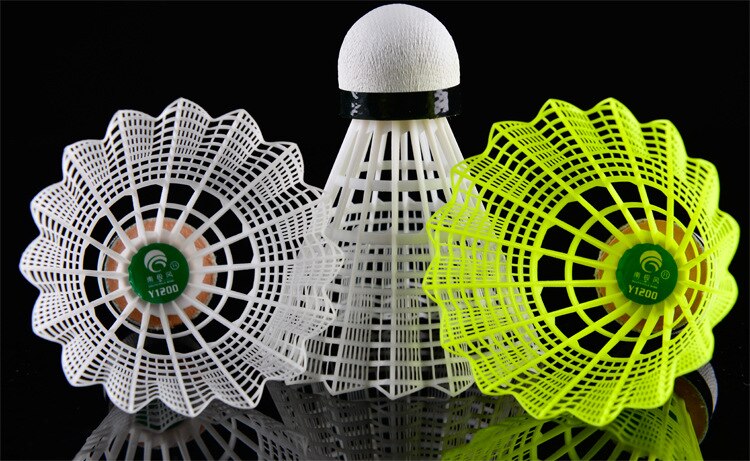 Factory 6 Pieces /lot Plastic Nylon Plastic Badminton Ball For Outdoor Sport Fitness User Y1200