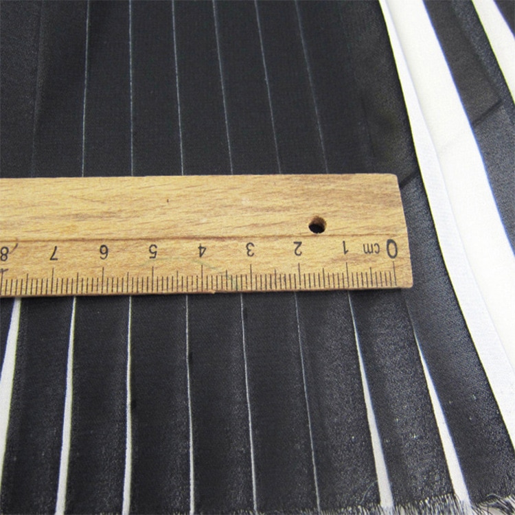 Sort hvid flæser plisseret chiffon stof solid kjole tøj materialer ,150 cmx 100cm