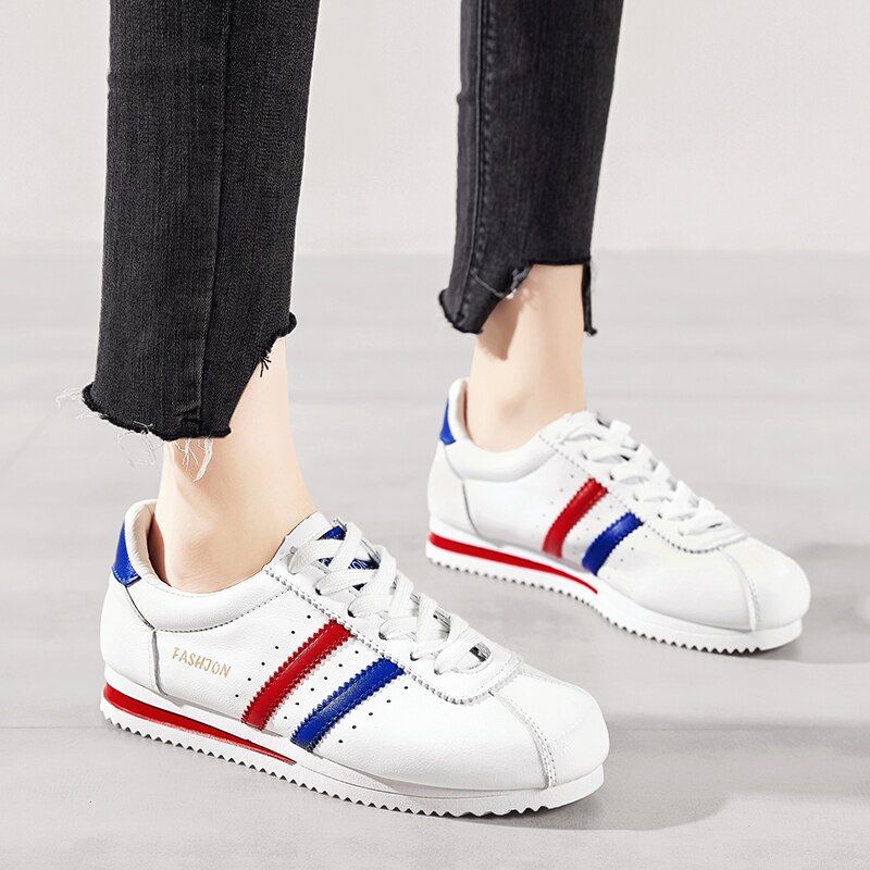 Sneaker Women Waterproof Skateboard Shoes Outdoor Jogging Sports Shoes for Women Classic White Shoes Zapatos Hombre