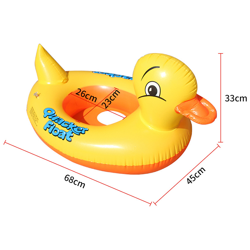Flotteurs gonflables de piscine, décor de fête sur la plage d'été de piscine