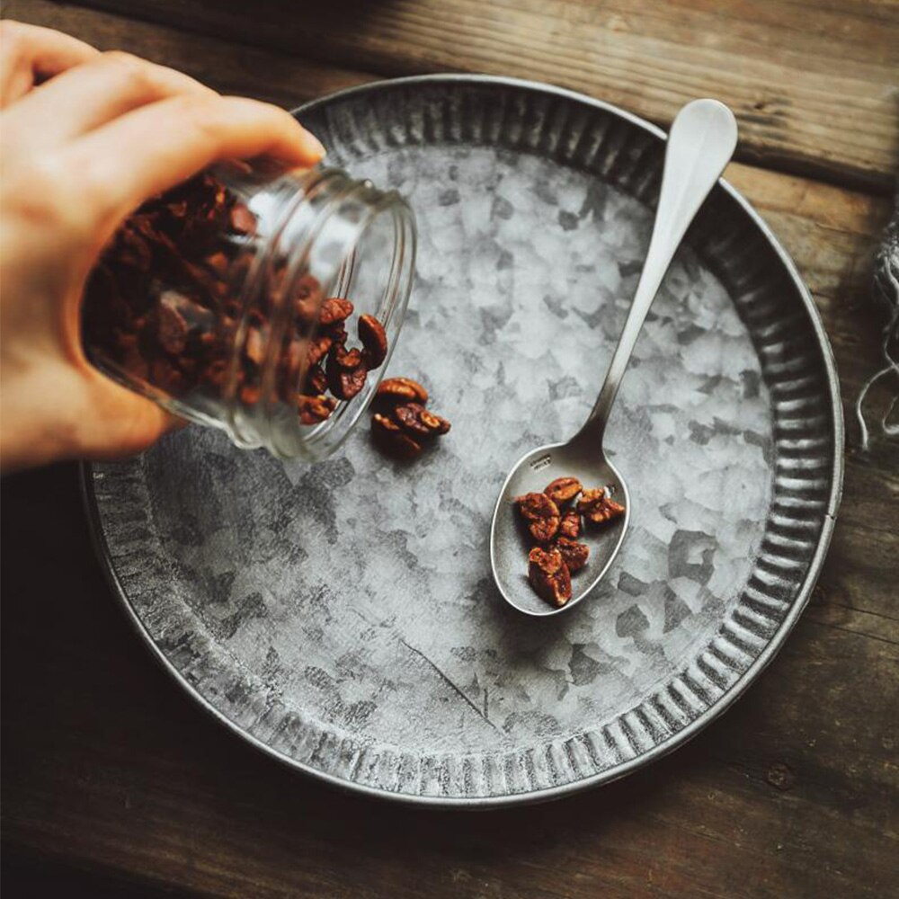Retro metalplade antik metalbakke rund smedejerns opbevaringsbakke dessertkage tørret frugt tallerken hjem køkkenindretning