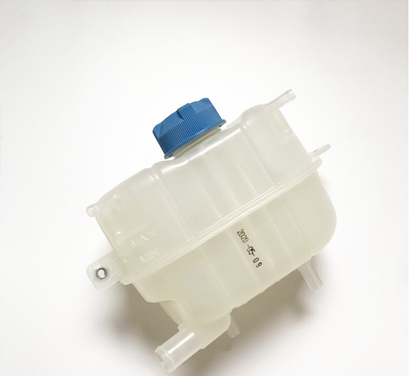 Tanque de depósito de refrigerante con tapa para recambios de motor de coche chino GAC TRUMPCH GA8