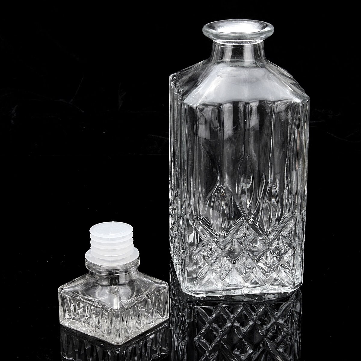 1Pcs 800Ml Diamant Glazen Fles Schenker Vintage Glas Liquor Whiskey Kristal Wijn Fles Drinken Decanter Karaf Bar