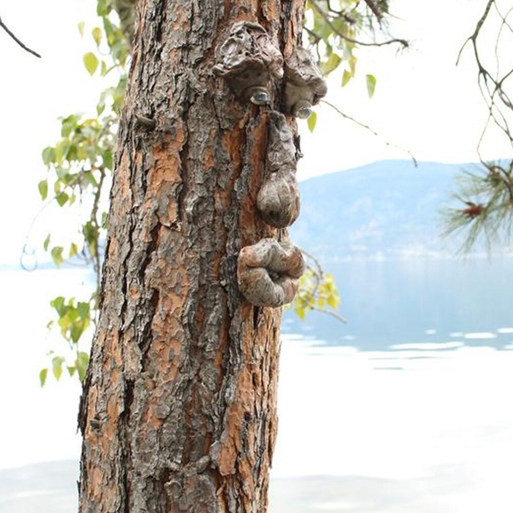 Old Man Tree Hugger Yard Art Outdoor Funny Tree Sculpture Bark Face Decor Resin Face Easter Props For Home Garden Decor