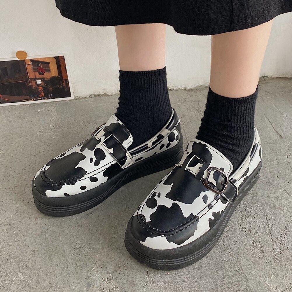 Gothic Style Loafers Buckels Flat Platform Round Toe slip-on Women Shoes Causal Big Size 40 Spring Stylish