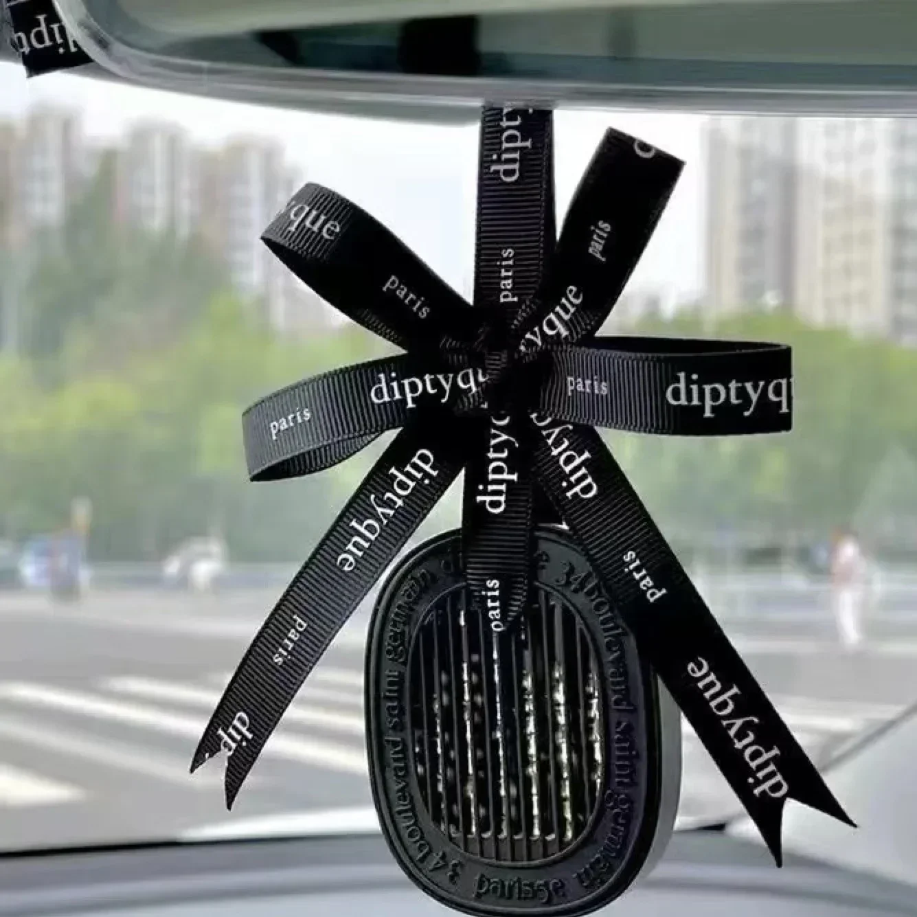 Adesivi interni per auto Ornamenti Accessori decorativi Decorazioni da appendere per la casa: Viola