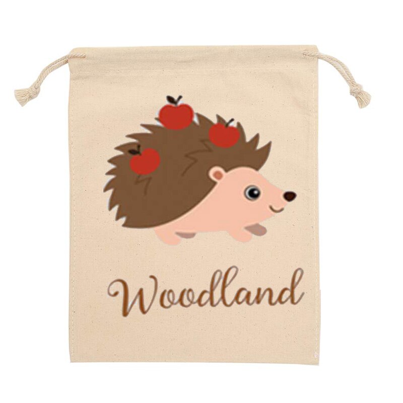 Table centre de table avec motif animaux bois et jungle, sac bonbons pour fête pour anniversaire, réception pour bébé, pour découvrir le genre, accessoires décoratifs présents: Hedgehog / 13cmx18cm