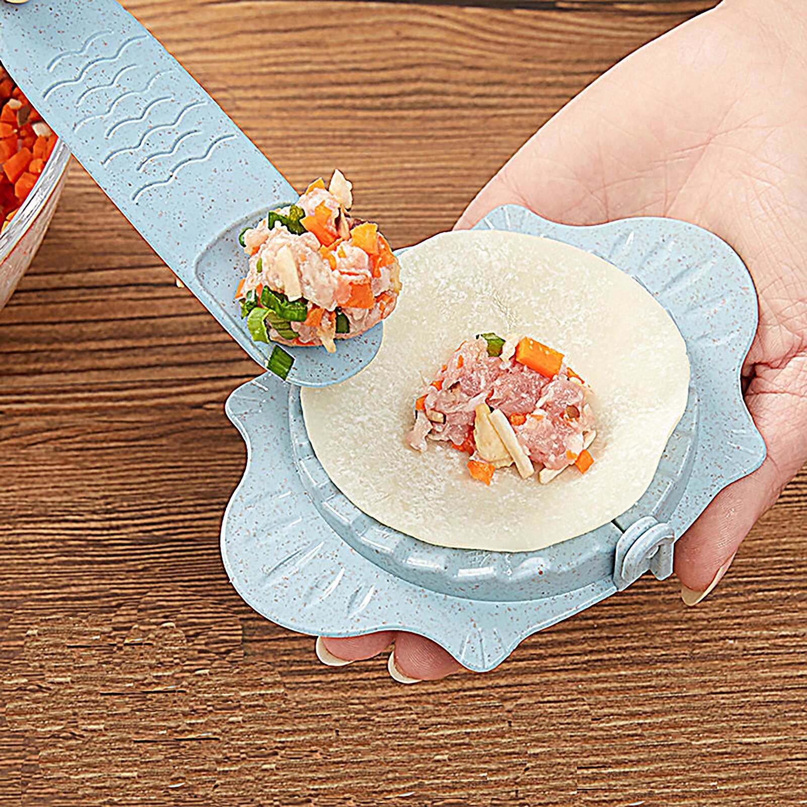 Plastic Dumpling Molds Chinese Food Jiaozi Maker Dough Press Dumpling Pie Ravioli Hand Mould Kitchen DIY Tools