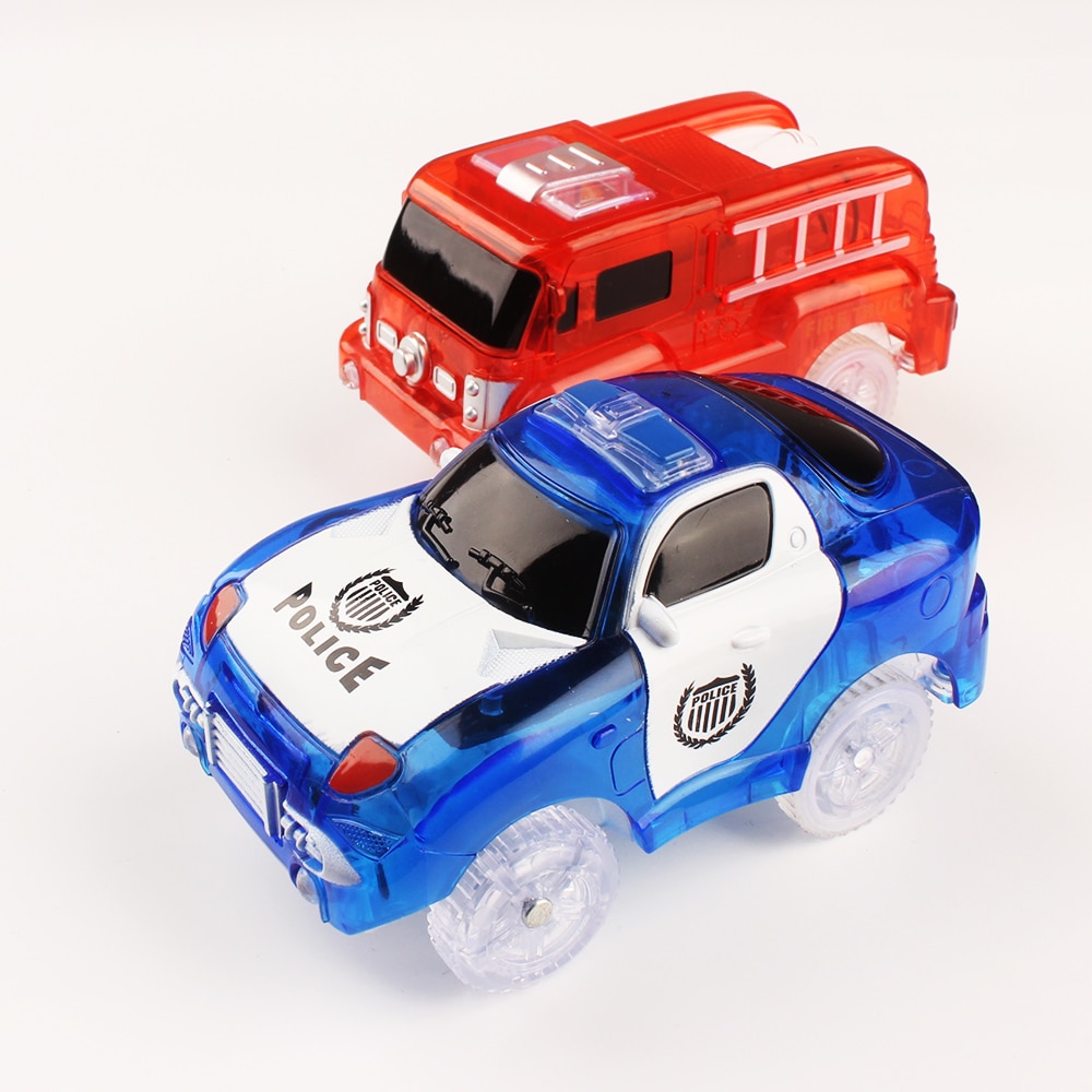 Magico Tracce Elettronica Vagone Giocattoli Per Il Capretto Tracce di Parti di Auto Giocattolo Pista Auto Accessori Auto Flash Bambini di Fantasia Per Bambini trasporto libero del Regalo