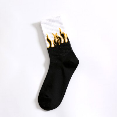 Calcetines con de llamas quemadas para chico, medias con de , ideal para adolescentes, estudiantes, monopatín: White Black