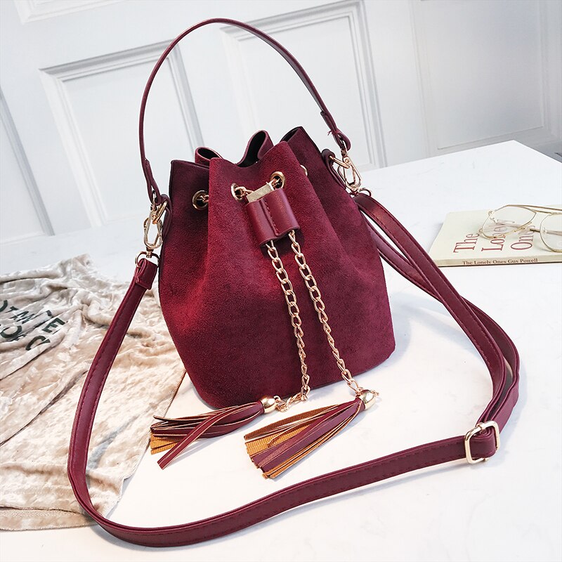 Moda nowy mini Crossbody torebki śliczne zamsz torebka wiadro organizator mały kutas PU skórzane damskie torby listonoszki: Bordowy