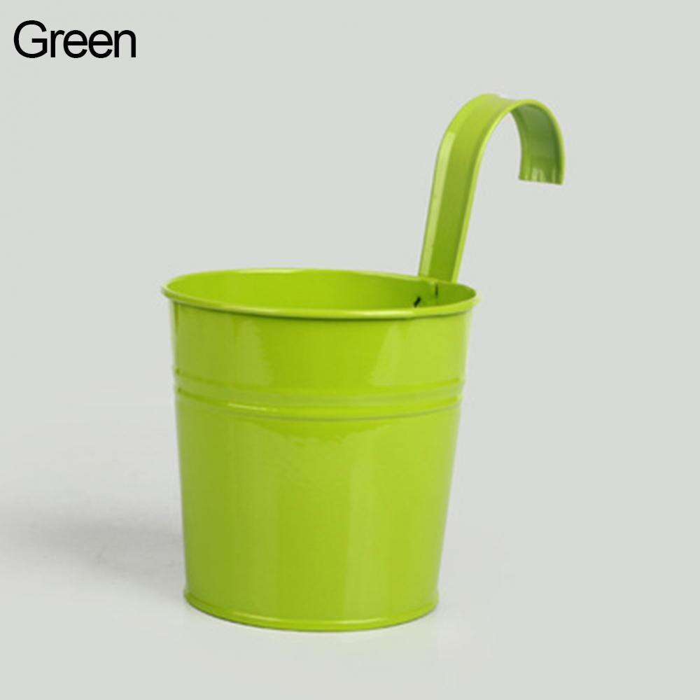 1pcs Multilcolor Metal Hanging Flower Pots Fence Hanging Plant Pots Garden Balcony Wall Vertical Hanging Bucket Holder Basket: Green