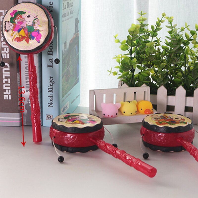 Rode Chinese Traditionele Spin Speelgoed Rammelaar Drum Kids Cartoon Hand Bell Plastic Voor Baby