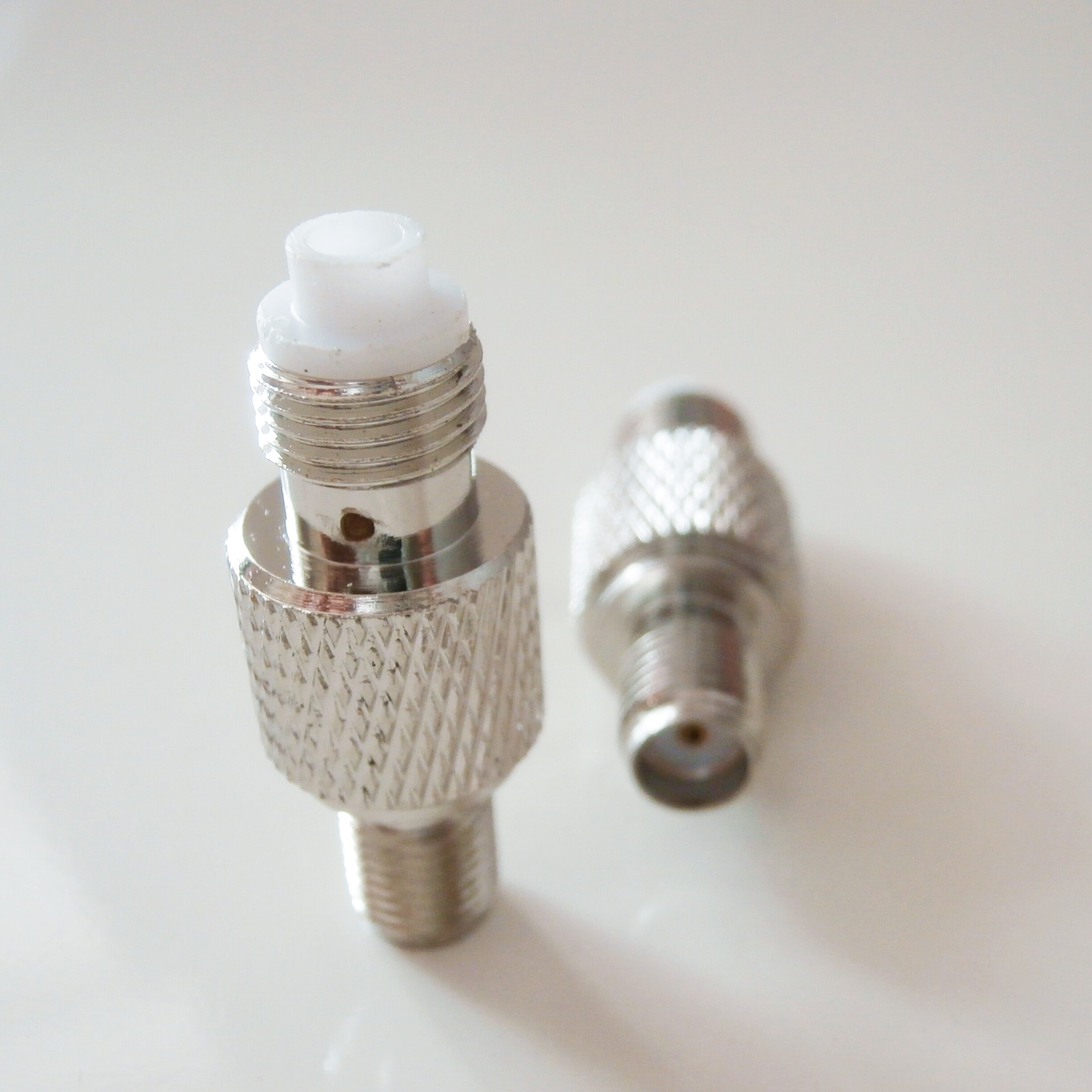 Adaptador FME Mujer a SMA hembra, fme-sma conector hembra, adaptadores RF coaxiales rectos de latón niquelado, 1 Uds.